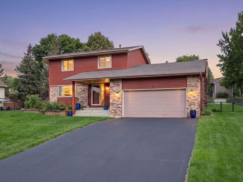 1st image of 1667 Sherwood Way