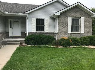 8150 Broadbridge Rd, Ira, MI 48023