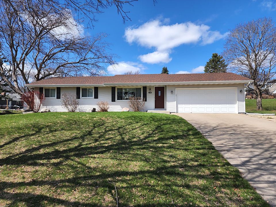 1st image of 1468 Woodhill Dr