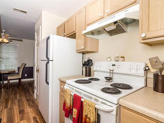 5th image of 5010 Chariton Dr