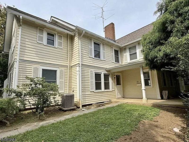 288 Greenwood Ave