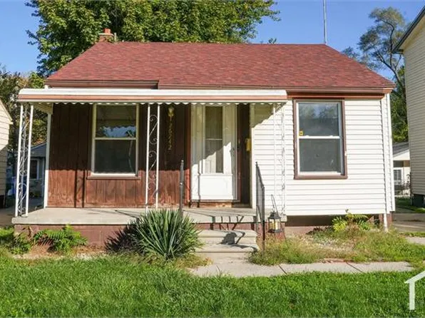 26242 Eton Ave, Dearborn Heights, MI 48125