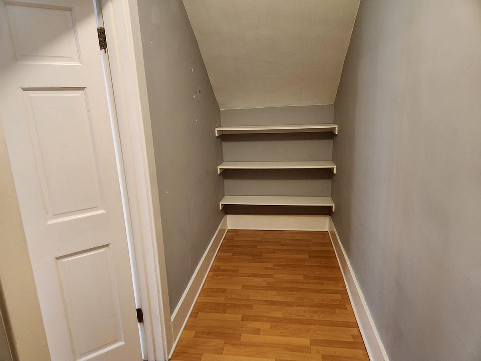 1st image of 1123 Echo Park Ave