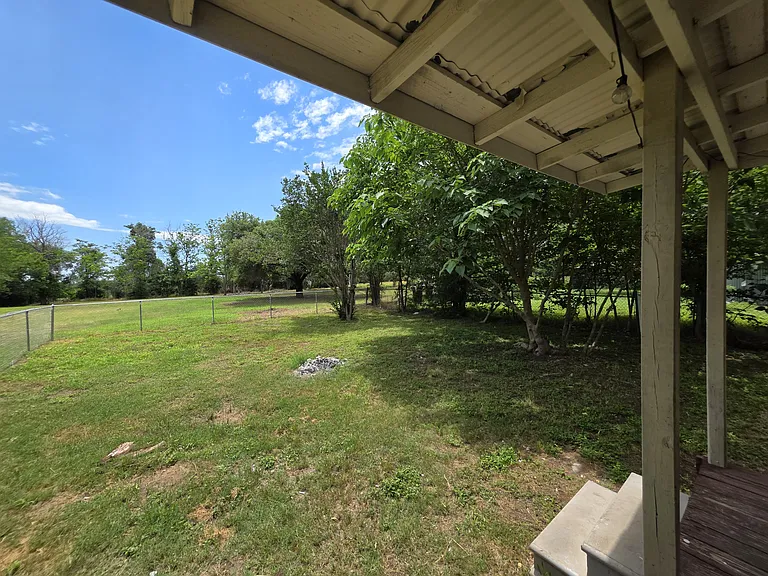 1116 E Cameron Ave — Photo 15