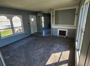 100 Hidden Valley Dr #8, Batesville, AR 72501
