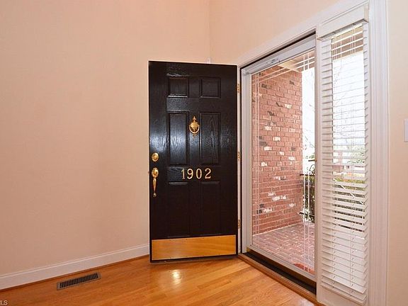 4th image of 1902 Shepherds Way