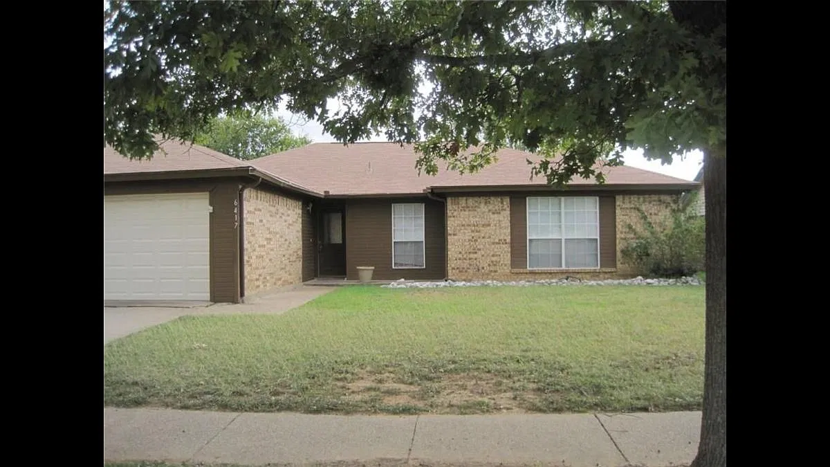 3 bed, 1798 sqft, $2,350 — Photo 1