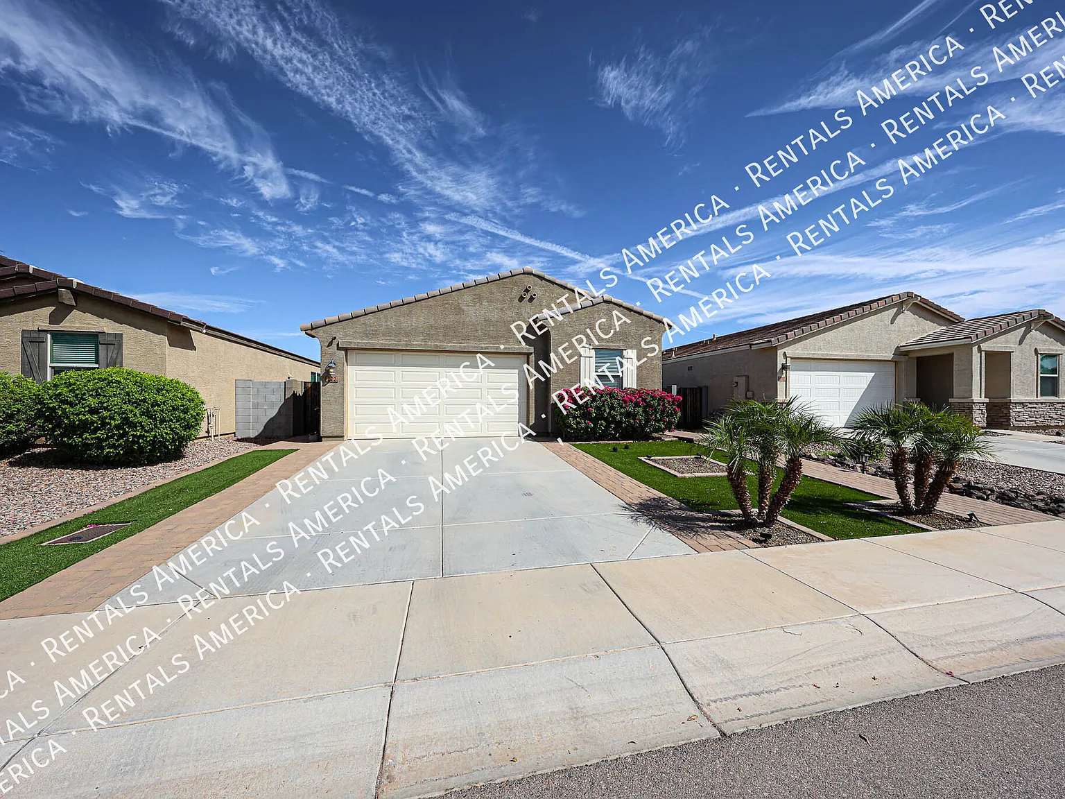 Stunning Upgraded 4-Bedroom Home with Solar and Resort-Style Backyard — Photo 3