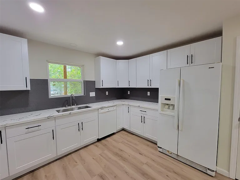 13126 S Lee Shore Dr — Photo 8