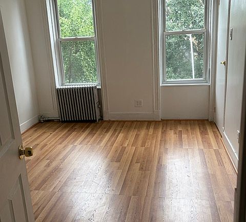 5th image of 200 13th St #3
