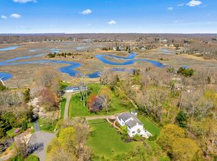 10 Salt Meadow Ln, Madison, CT 06443