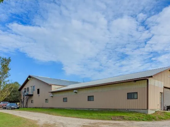 6320 327th Street Way, Cannon Falls, MN 55009