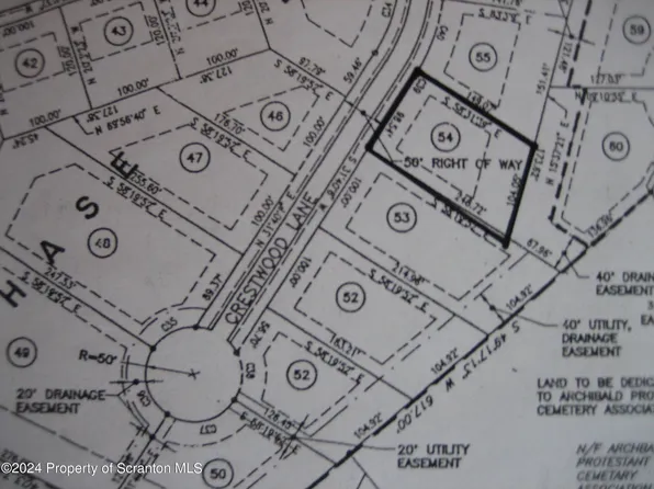 Crestwood Ln, Archbald, PA 18403