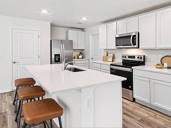 2nd image of 2660 Alderbrook Ct