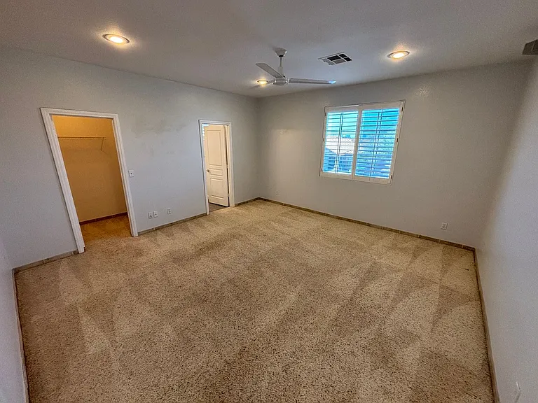 8207 Vista Colorado St — Photo 46