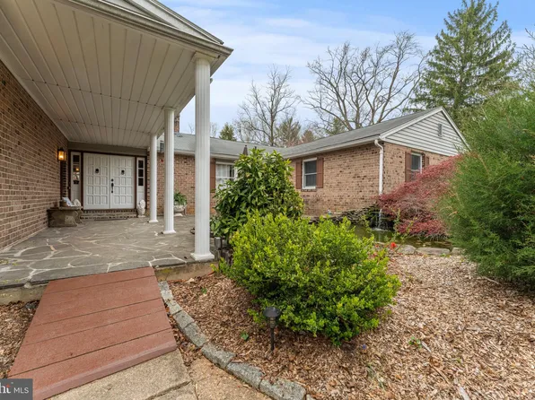 8 Manor Brook Rd, Monkton, MD 21111