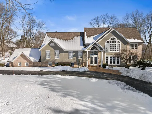 1270 Orchard LANE, Elm Grove, WI 53122