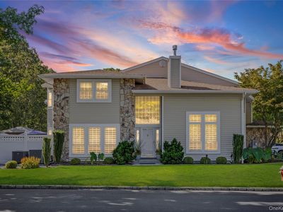 171 Colony Drive, Holbrook, NY, 11741