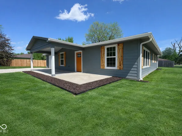 489 Beverly Dr, Zionsville, IN 46077