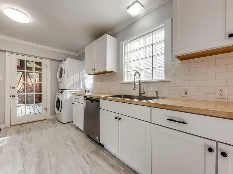1302 Pioneer Dr — Photo 9