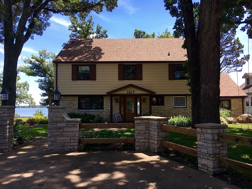 1st image of 1817 N Shore Dr
