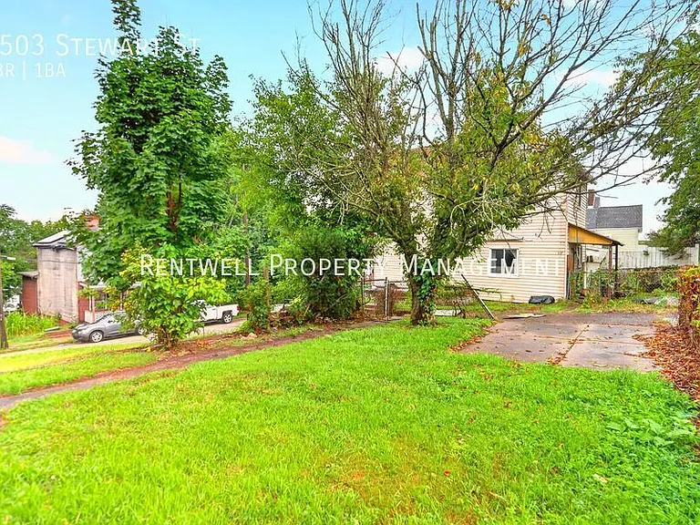 2503 Stewart St — Photo 26