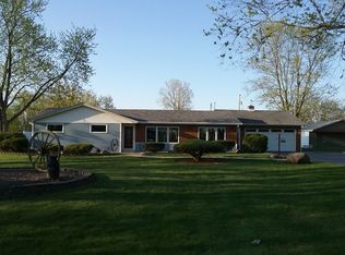 739 W Arlington Ln, Crete, IL 60417