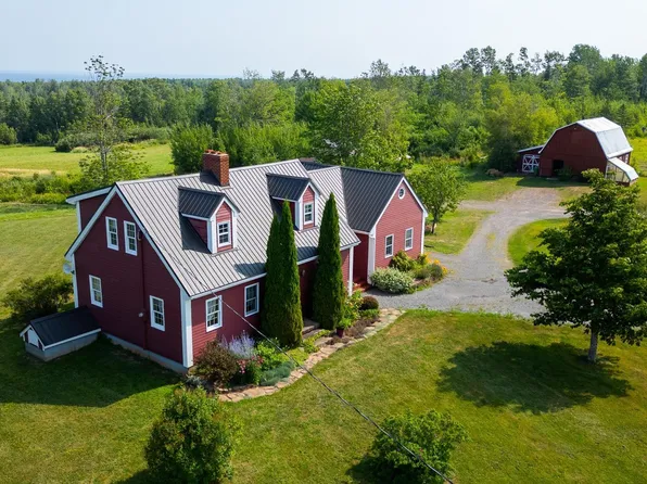 199 McInnis Rd, Cumberland, NS B0K 1E0