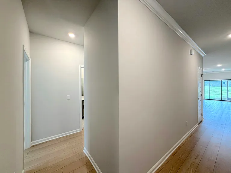 137 Clift Creek Dr — Photo 29
