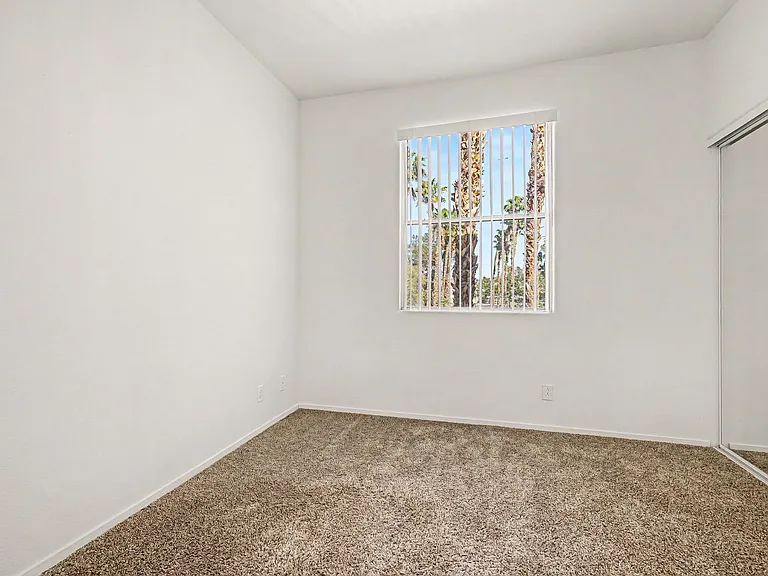 2223 Ramsgate Dr — Photo 18