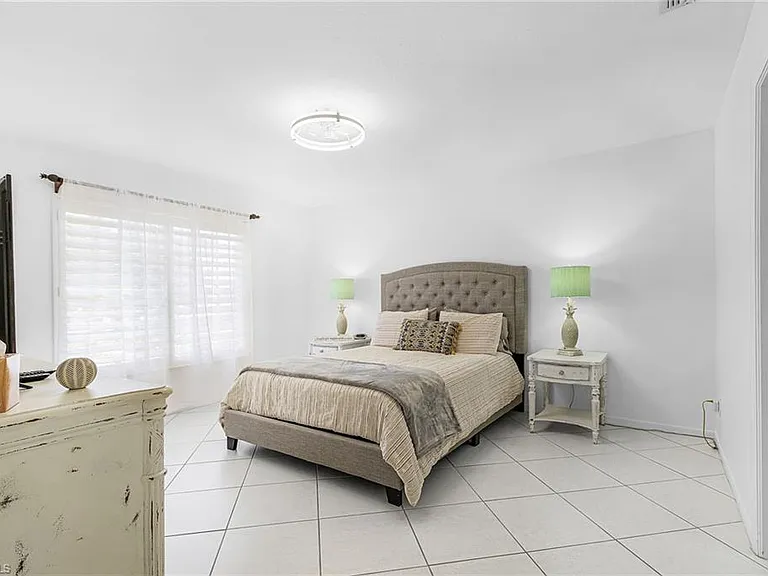 760 Wiggins Lake Dr #206 — Photo 25