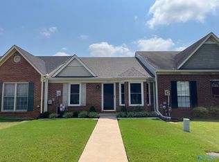 1904 W Brownstone Ct SW, Decatur, AL 35603