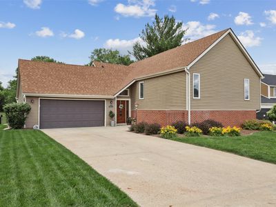 8113 Hammontree Cir, Urbandale, IA, 50322