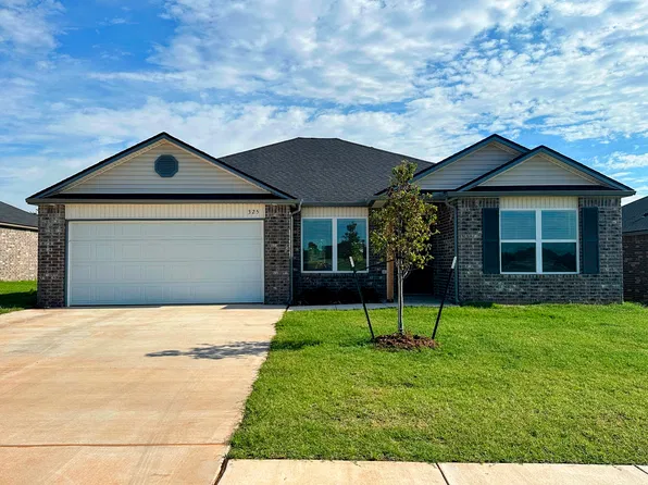325 SW 9th St, Newcastle, OK 73065