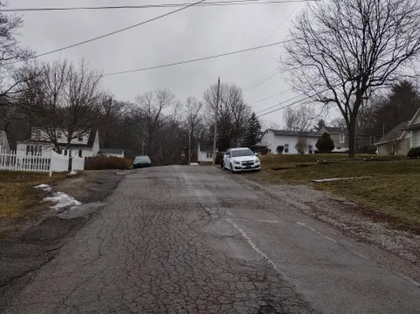 664 Smithfield Ave, Lancaster, OH 43130