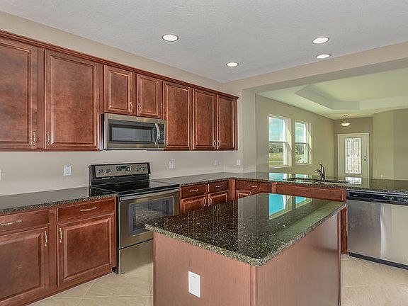 4th image of 3408 Sagebrush St