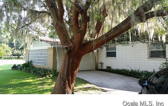 1st image of 908 SE 23rd St