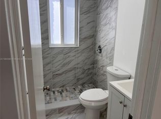 1630 SW 10th St #L-3, Miami, FL 33135