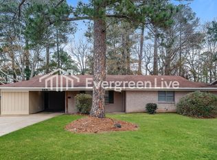5818 Orchardview Dr, Jackson, MS 39211