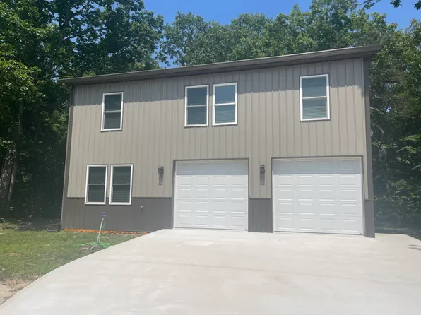 29 Rocky Creek Dr, Crossville, TN 38572