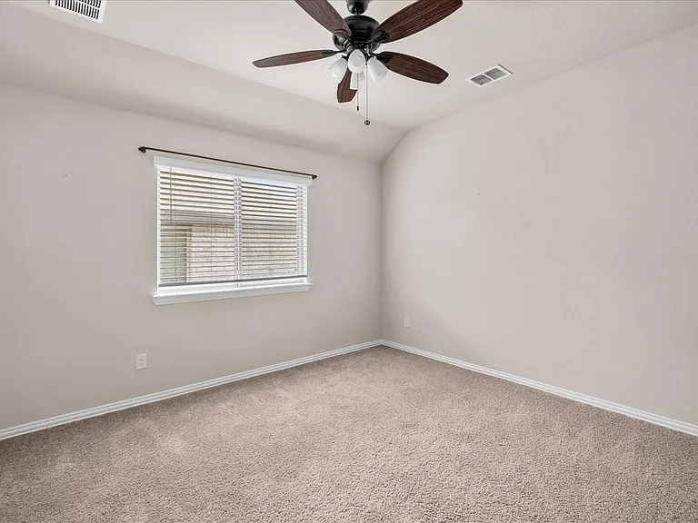 350 Red Cedar Dr — Photo 22