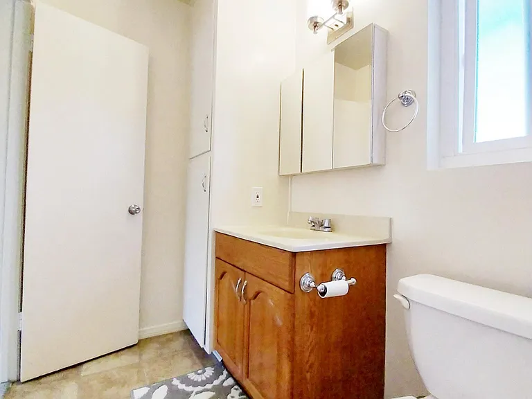 2937 N Garey Ave — Photo 23