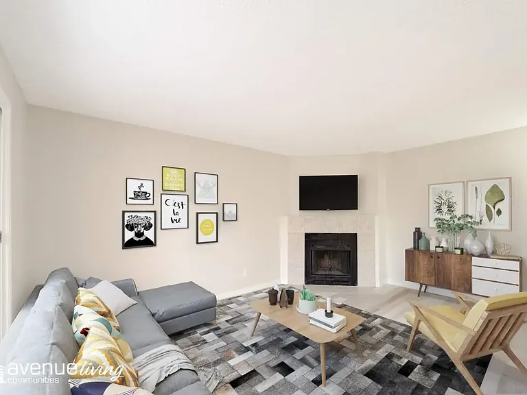550 Rundlehorn Cir NE — Photo 72