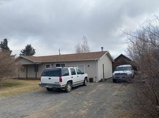 2202 Wallace St, Cody, WY 82414