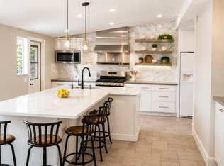 356 Villanova Rd, Costa Mesa, CA 92626