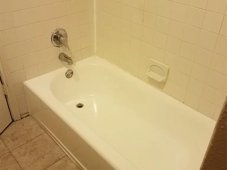 2821 Shady Grove Dr — Photo 13