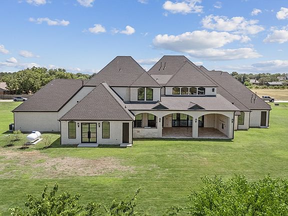 3rd image of 1850 New Castle Ct