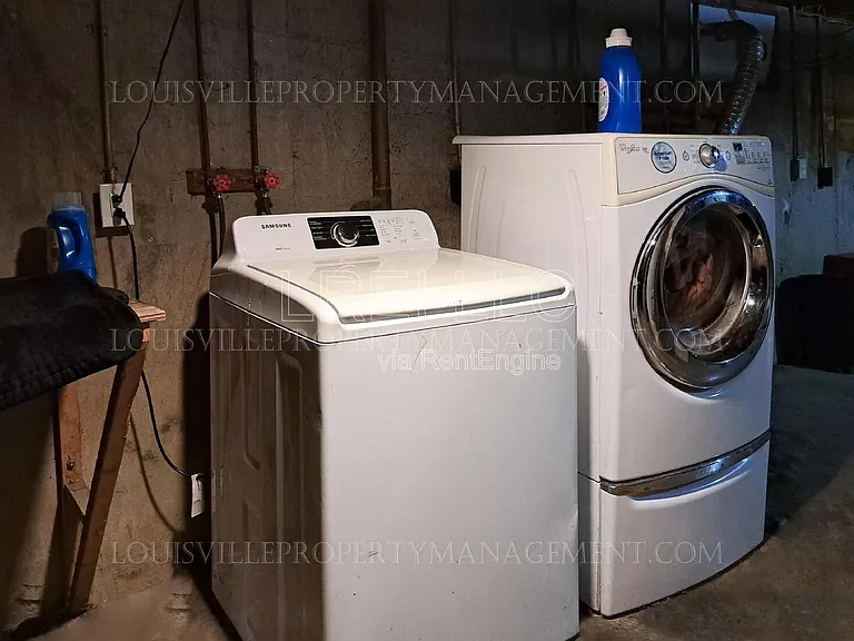 2423 Lindsay Ave #4 — Photo 11
