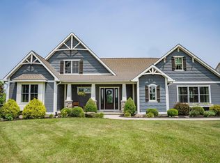 14434 Winters Rd, Roanoke, IN 46783