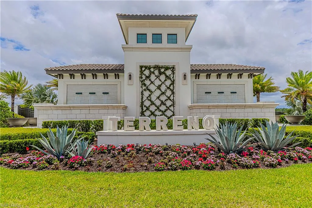5 bed, 3.0 bath, 2615 sqft, $3,575 — Photo 4